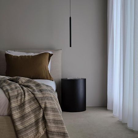 Bond Smart Living Suites Athens Ngoại thất bức ảnh