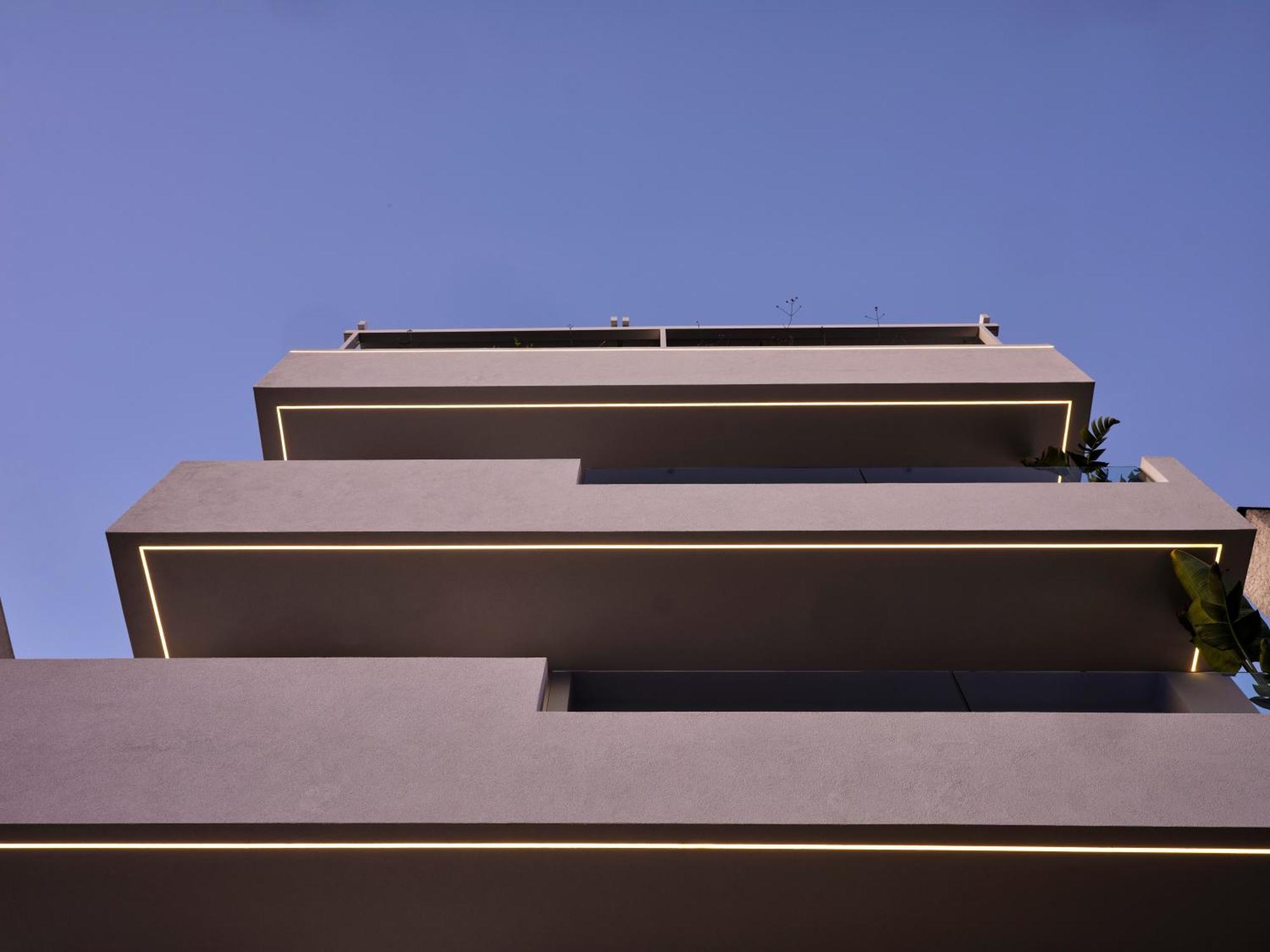 Bond Smart Living Suites Athens Ngoại thất bức ảnh