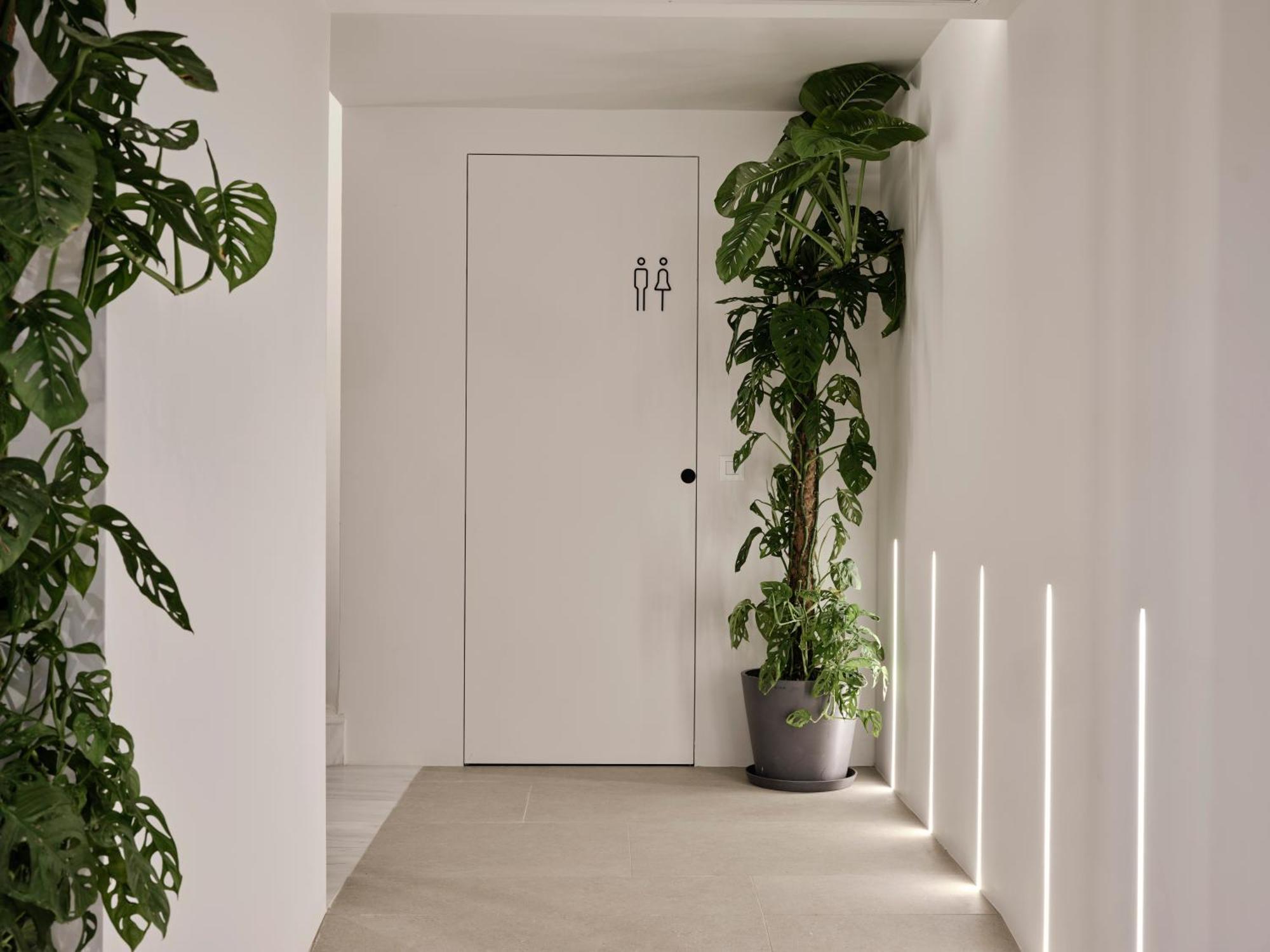 Bond Smart Living Suites Athens Ngoại thất bức ảnh