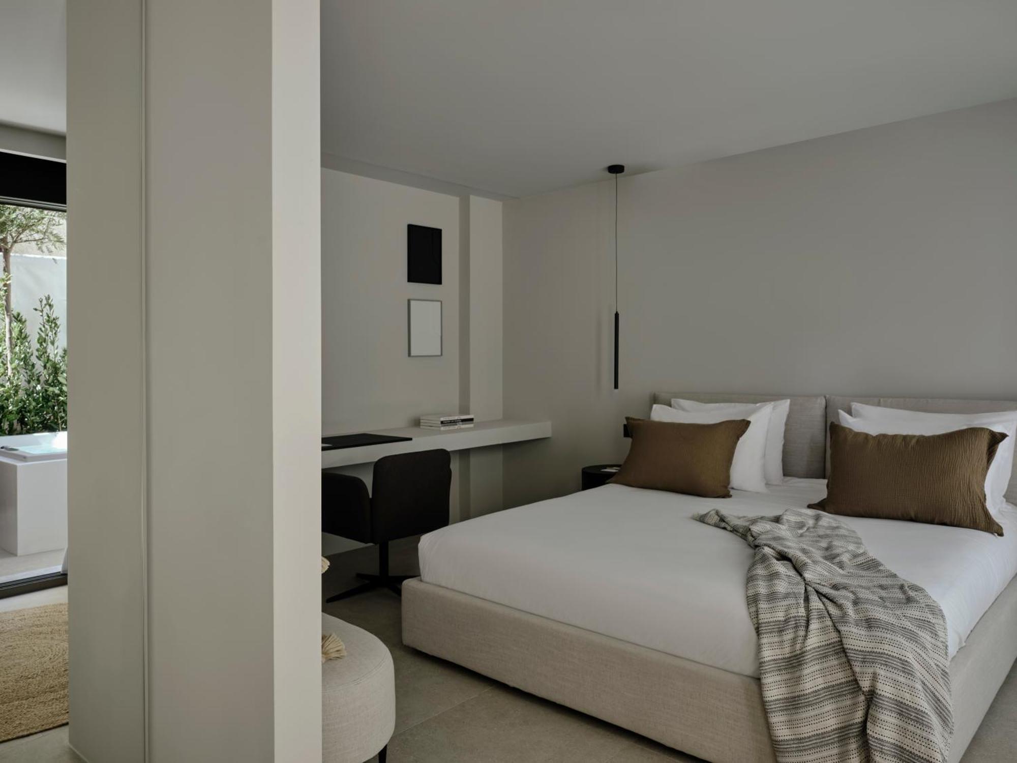 Bond Smart Living Suites Athens Ngoại thất bức ảnh